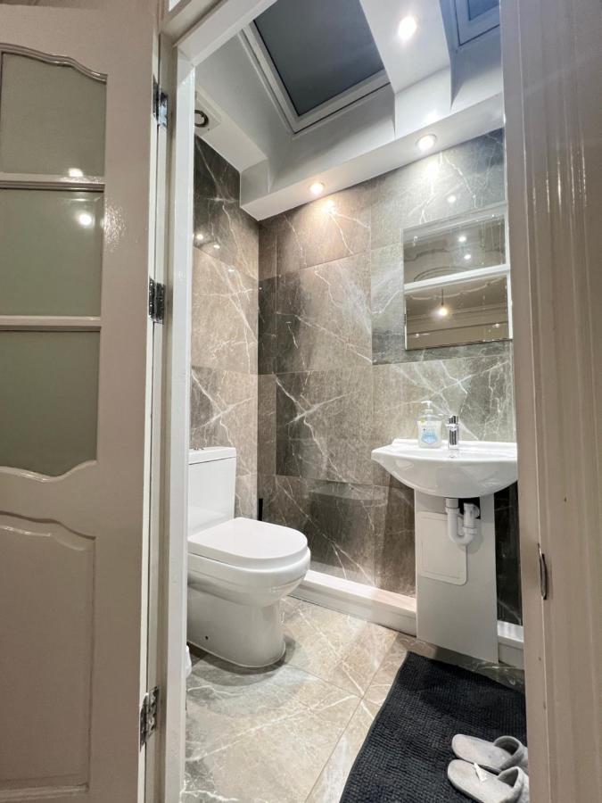 Stayeasy En-Suite London Exterior photo